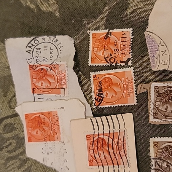 Lot of Italian Stamps, Used, Vintage - Picture 6 of 8